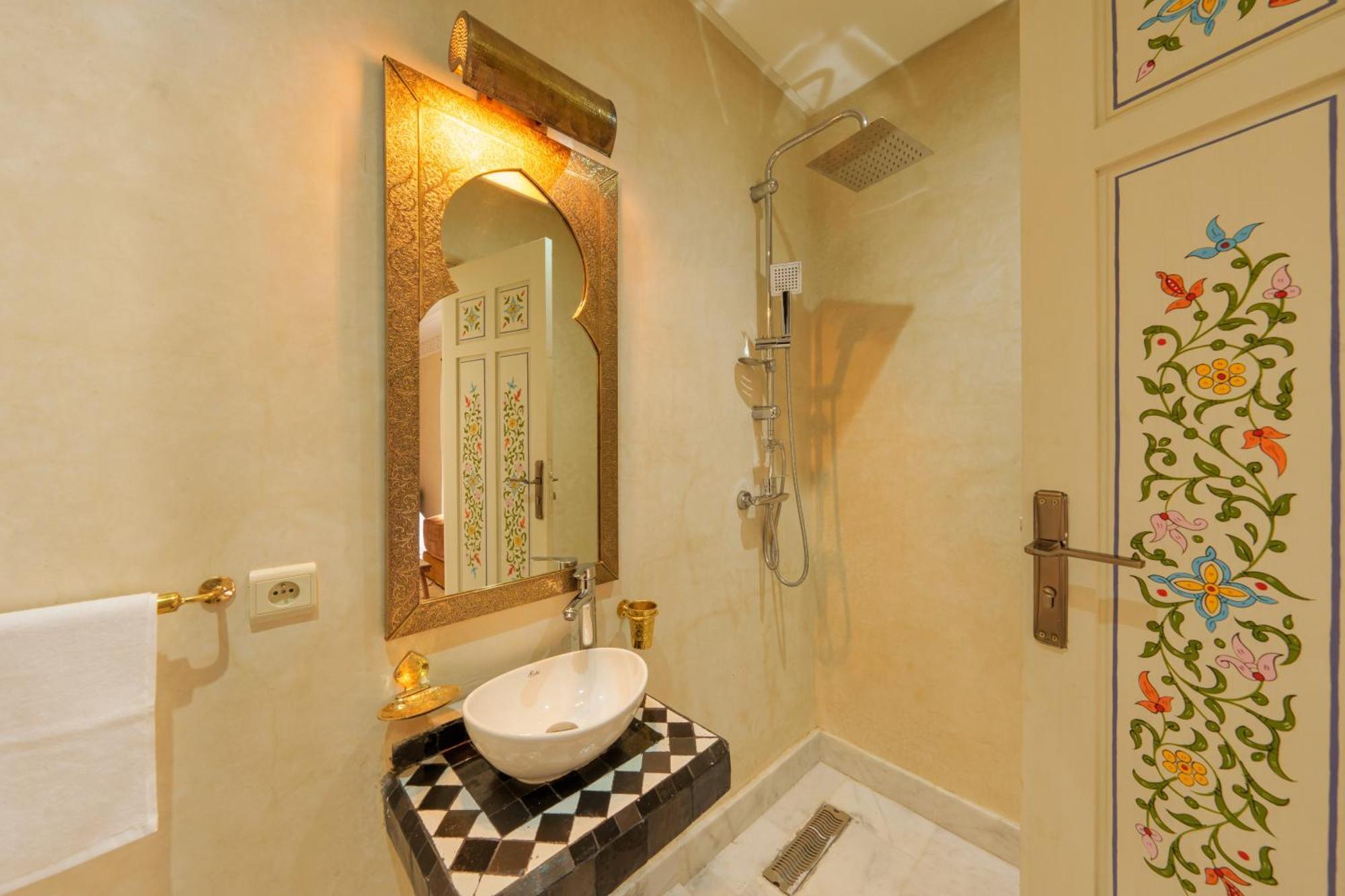 Riad Dar Arwa Marrakesh Exterior photo